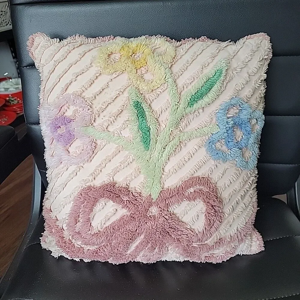 Vtg Chenille Pillow From Bedspread 13x13
